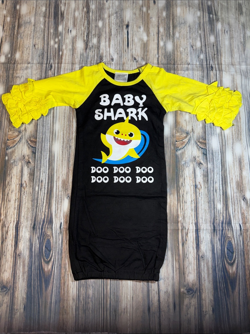 Warehouse Yellow & Black Baby Shark one size